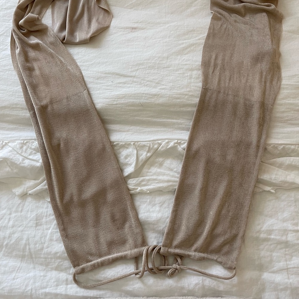 White Fox Boutique Multiway Crop Top - Picture 3 of 3